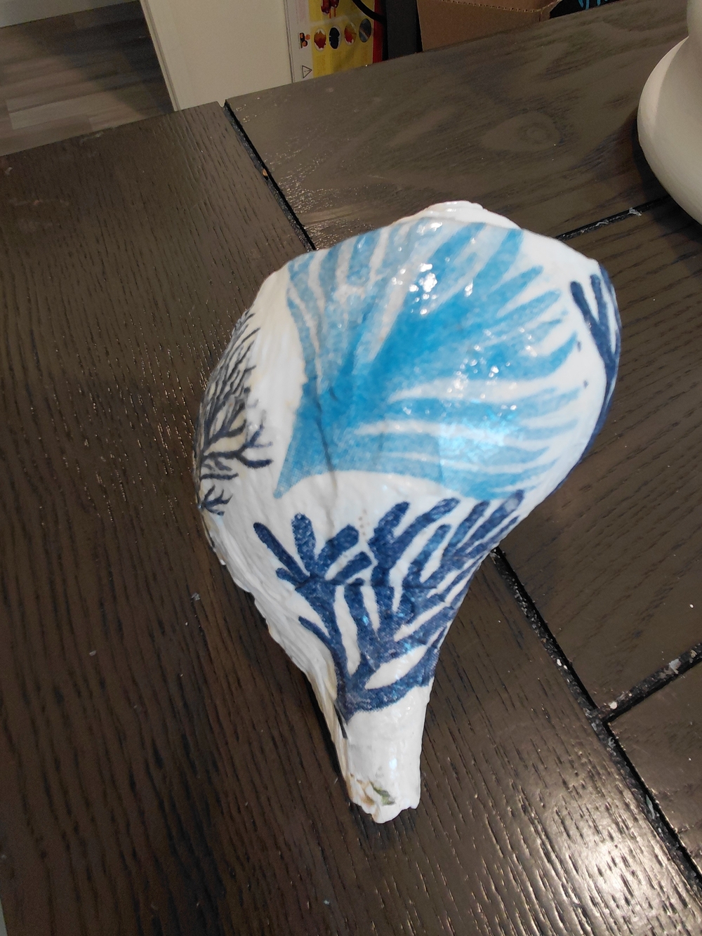 Hand-Painted Blue and White Sea Shell Home Accent